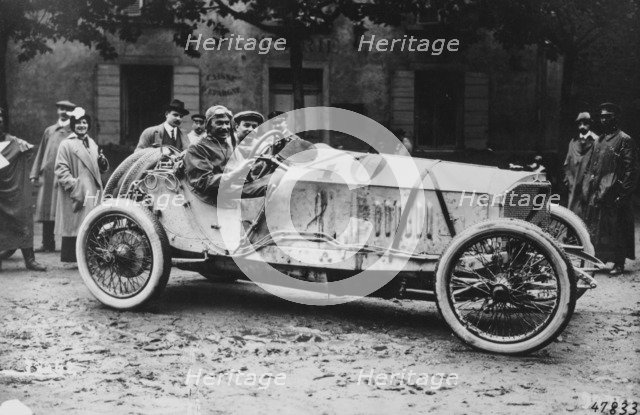 Mercedes which came third in the 1914 French Grand Prix. Artist: Unknown
