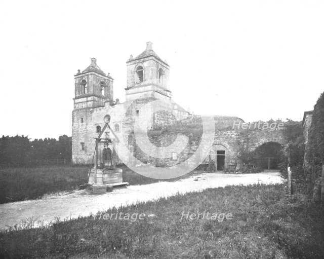 Old Spanish Mission, San Antonio, Texas, USA, c1900.  Creator: Unknown.