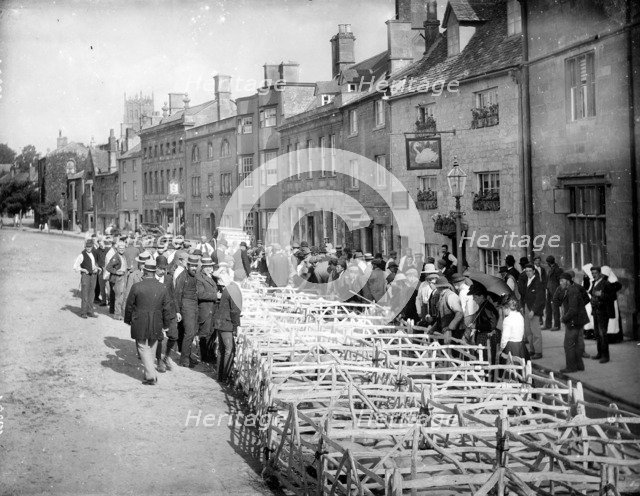 High Street, Chipping Campden, Gloucestershire, 1896. Artist: Henry Taunt