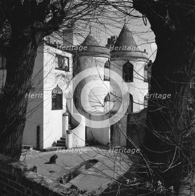 Hunters Lodge, Belsize Lane, Hampstead, London, 1960-1965. Artist: John Gay