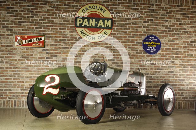 MILLER 122 supercharged 1923. Artist: Simon Clay.