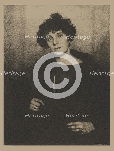 Nina Kandinsky, 1924. Creator: Erfurth, Hugo (1874-1948).