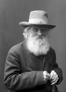 A bearded old man wearing a hat, Landskrona, Sweden, 1910. Artist: Unknown