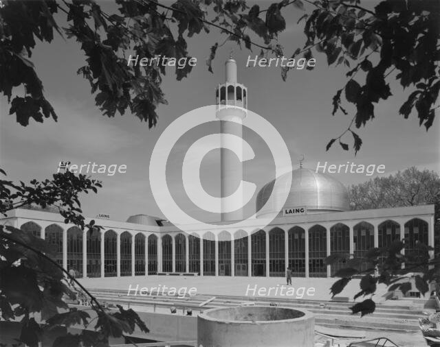 London Central Mosque and The Islamic Cultural Centre, Park Road, Regent's Park, GLA, 03/06/1977. Creator: John Laing plc.