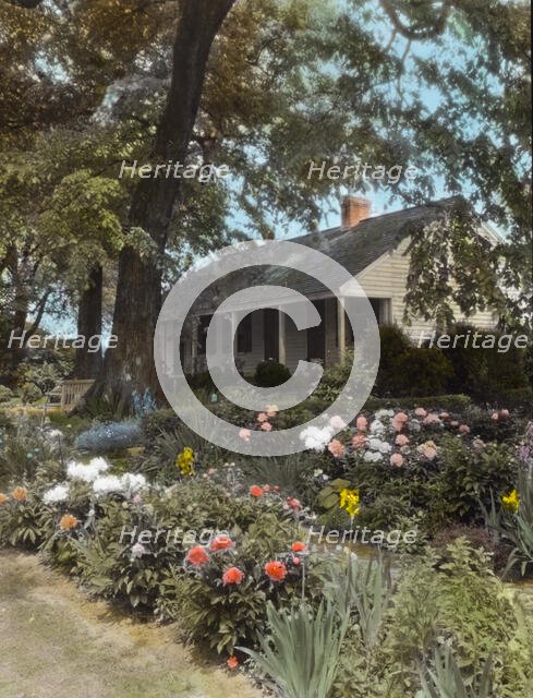"Reveille," Elmer Mulford Crutchfield house, 4200 Cary Street, Richmond, Virginia, 1929. Creator: Frances Benjamin Johnston.