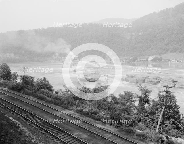 Kanawha Falls, New River canyon, W. Va., c.between 1910 and 1920. Creator: Unknown.