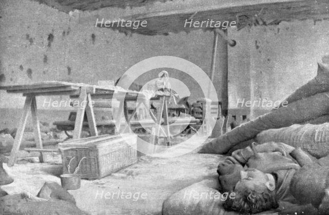 'Le bombardement de l'hospital d'Ypres', 1915. Creator: Unknown.