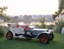 1909 Rolls-Royce Silver Ghost. Artist: Unknown