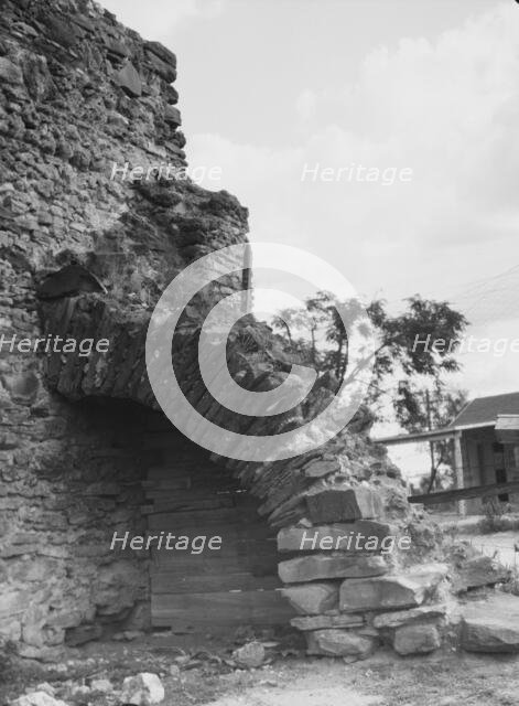 Travel views of the American Southwest, between 1899 and 1928. Creator: Arnold Genthe.