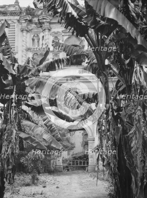 Travel views of Cuba and Guatemala, between 1899 and 1926. Creator: Arnold Genthe.