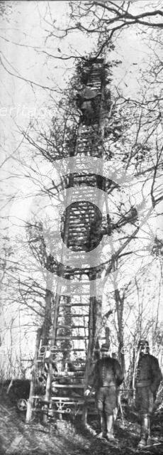 'La vie en Campagne; Une echelle a coulisse qui permet aux artilleurs le reglage..., 1914. Creator: Unknown.