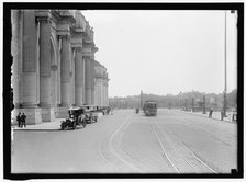 Union Station scene, between 1913 and 1917. Creator: Harris & Ewing.