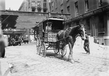 Suffragettes on way to Boston, 1913. Creator: Bain News Service.