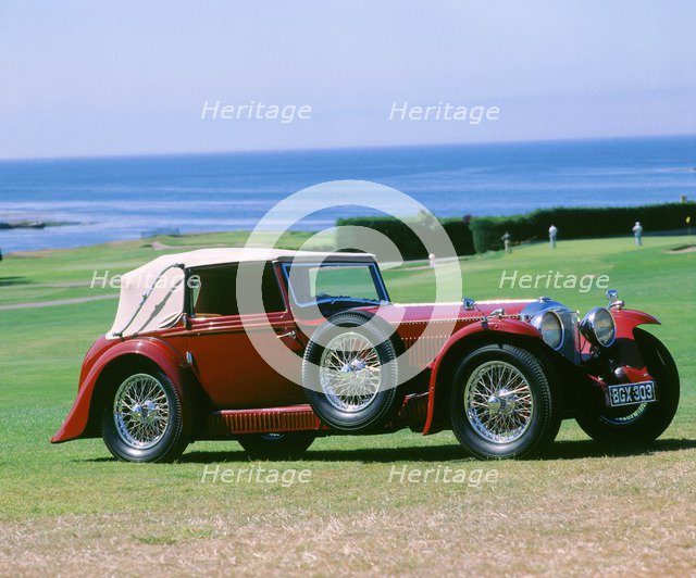 1934 Invicta 4.5 litre Type S Salmons body. Artist: Unknown.