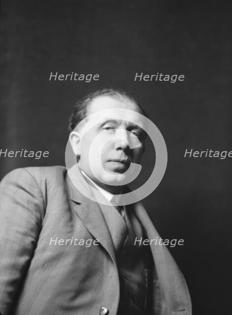 Gregor, Joseph, Dr., portrait photograph, 1928 Dec. Creator: Arnold Genthe.