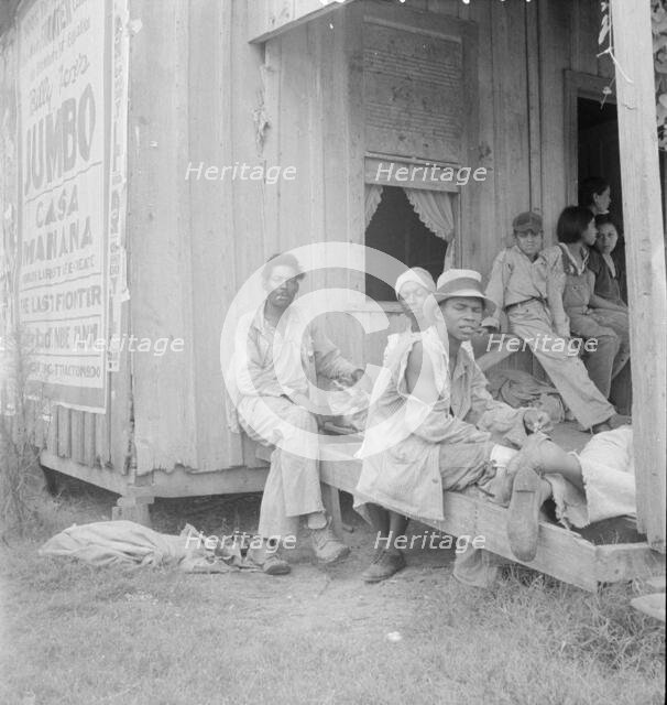 Migrant cotton pickers, Texas, 1936. Creator: Dorothea Lange.