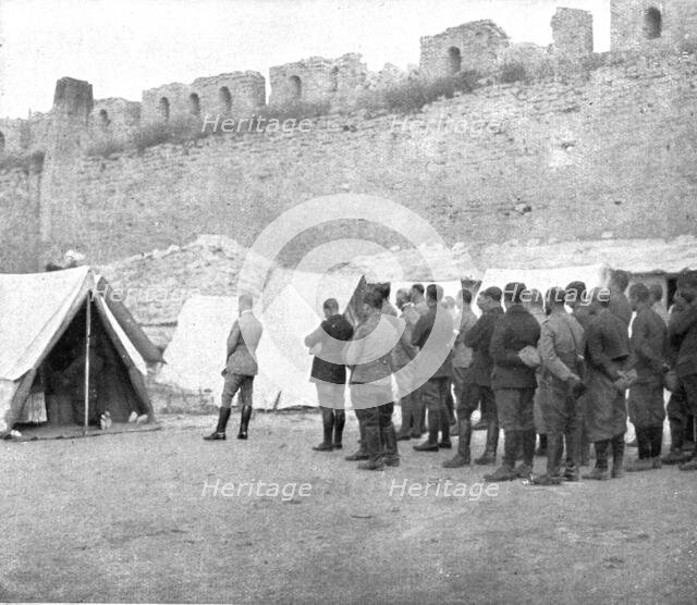 'L'expedition des Dardanelles, Sur la Presqu'ile..., 1915 (1924). Creator: Unknown.