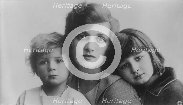 Gladys Cooper, between c1915 and c1920. Creator: Bain News Service.