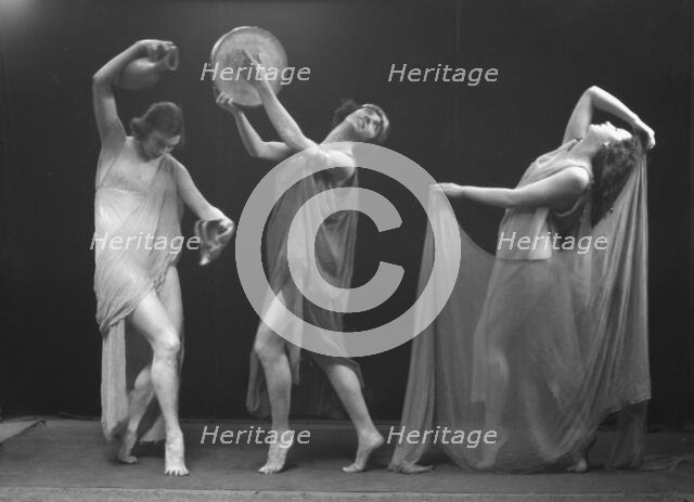 Marion Morgan dancers, between 1914 and 1927. Creator: Arnold Genthe.