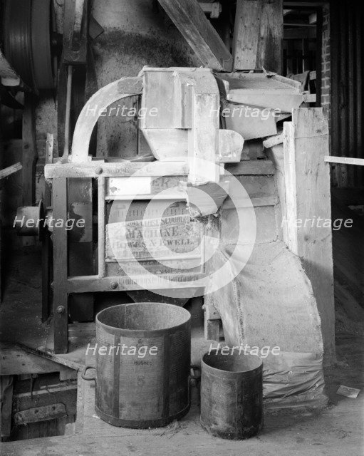 Machinery, Hyde Mill, Bedfordshire, 1999. Artist: P Payne