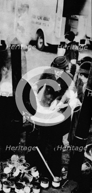 'The W.V.S. Did Many Jobs. Here is a W.V.S. woman managing a field kitchen ', c1941 (1942). Artist: Unknown.