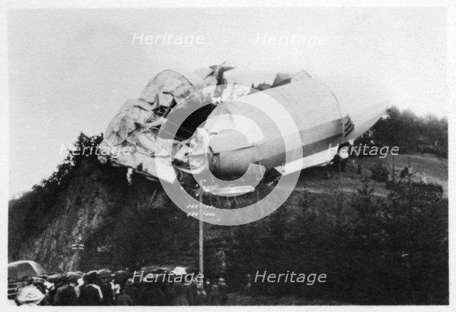 Army Zeppelin Z2 (LZ5) stranded near Weilburg during a storm, Germany, 1910 (1933). Artist: Unknown
