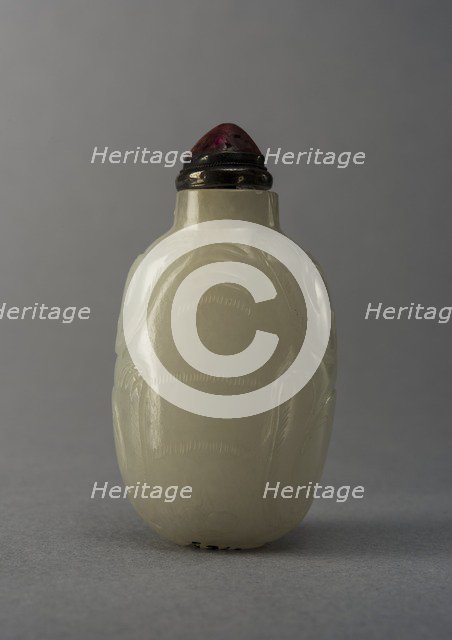 Jade snuff bottle in an animal form, China, Qing dynasty, 1644-1911. Creator: Unknown.
