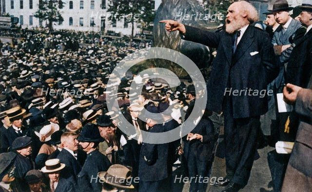 Keir Hardie gives a speech in Trafalgar Square, London, 2 August 1914, (1933). Creator: Unknown.