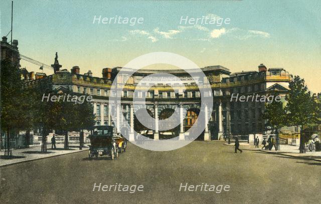 Admiralty Arch, London, c1915. Creator: Unknown.