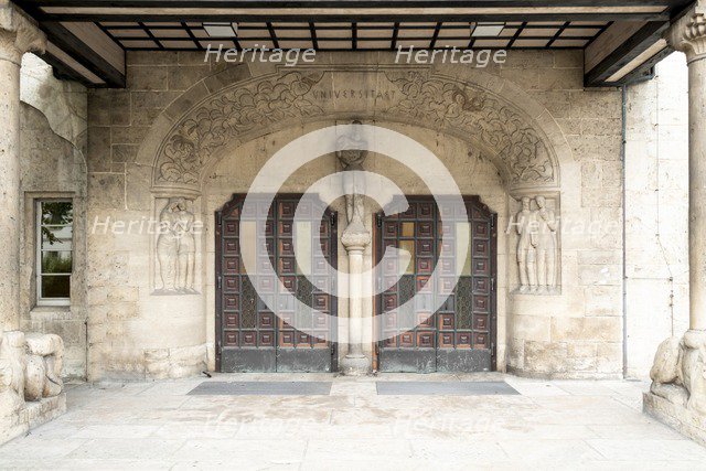 Jugentil Doors and carvings, Department of Philosophy, Jena University, Jena, Germany, 2018.  Artist: Alan John Ainsworth.