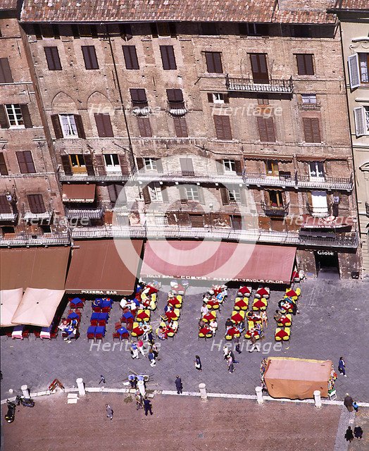 Bird's eye veiw of Sienna-il Campo, Tuscany, Italy.