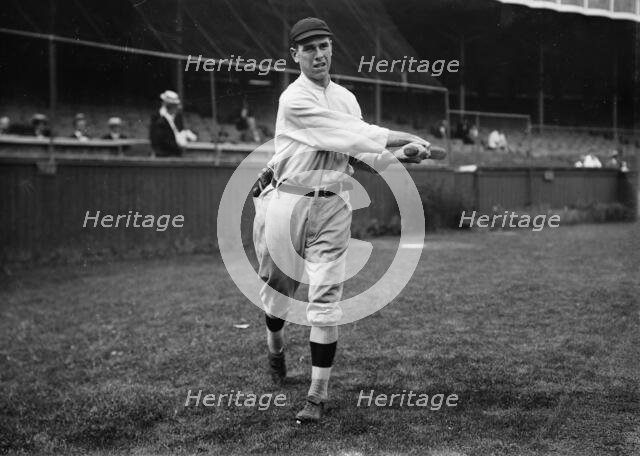 Fred Snodgrass, New York, NL (baseball), 1910. Creator: Bain News Service.