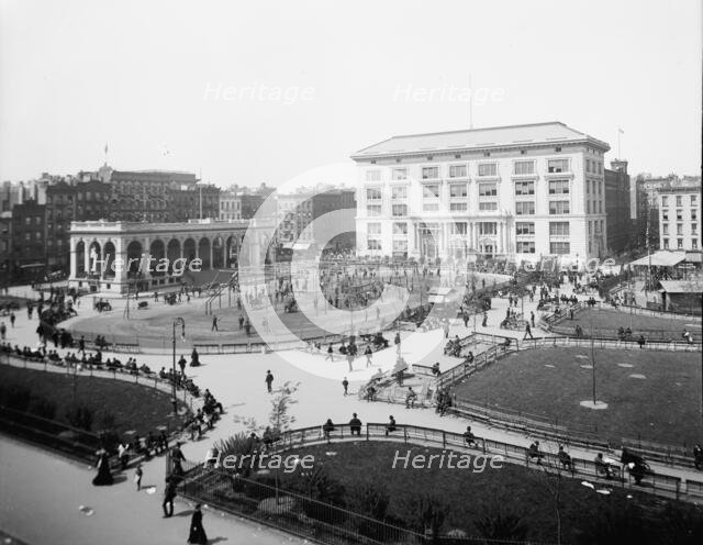 Seward Park, New York, N.Y., between 1900 and 1910. Creator: Unknown.