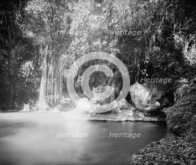Interior of the cave of Elabra [sic], between 1880 and 1897. Creator: William H. Jackson.