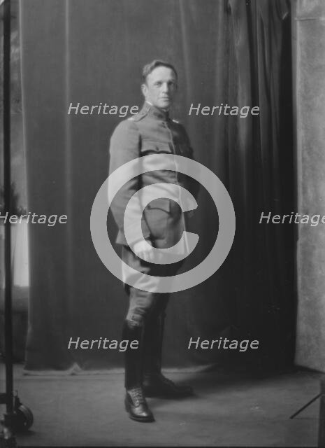 Mr. Ernest Peixotto, portrait photograph, 1918 Feb. 28. Creator: Arnold Genthe.