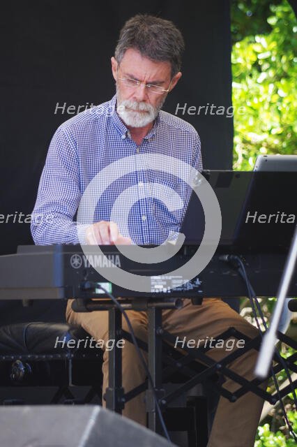 Andy Cleyndert, Alan Barnes Trio, Battle Jazz Weekend, Battle, East Sussex, 24 July 2022. Creator: Brian O'Connor.