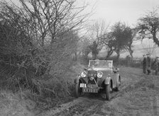 Triumph of GJN Hall at the Sunbac Colmore Trial, near Winchcombe, Gloucestershire, 1934. Artist: Bill Brunell.