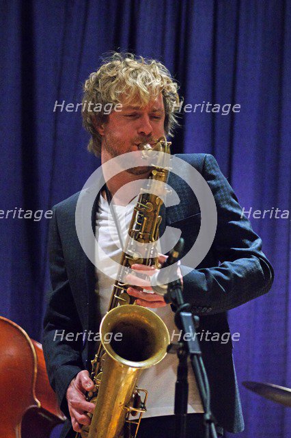 Mads Mathias, Watermill Jazz Club, Dorking, Surrey, 2015.  Artist: Brian O'Connor.