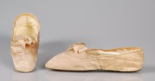 Evening slippers, French, 1845-65. Creator: P Rouillier.