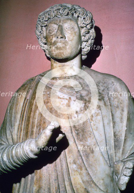 A muncipal magistrate's statue, 4th century. Artist: Unknown