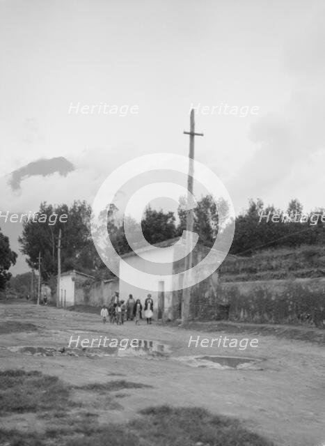 Travel views of Cuba and Guatemala, between 1899 and 1926. Creator: Arnold Genthe.