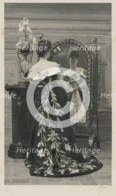 Élisabeth, Countess Greffulhe (1860-1952), née de Riquet de Caraman-Chimay.