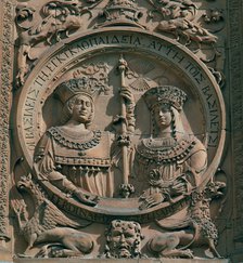 Medallion in the façade of the University of Salamanca with the Catholic Kings.