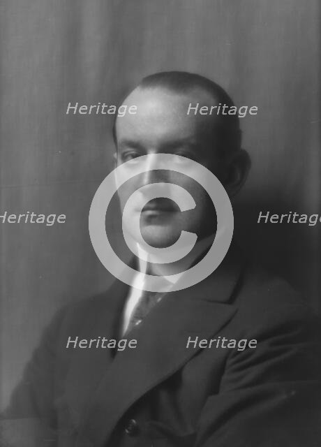 Follis, C.G., Mr., portrait photograph, 1913. Creator: Arnold Genthe.