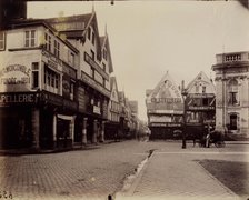 Beauvais-Cour. Place Hotel de Ville, between late 19th and early 20th century. Creator: Eugene Atget.