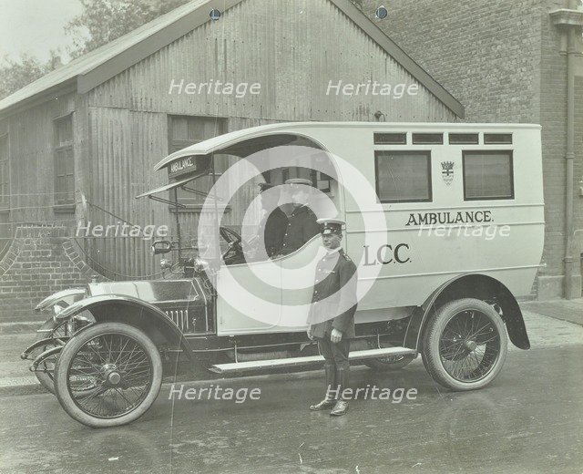 White London County Council ambulance (number 11), 1920. Artist: Unknown.