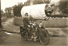 Family in a coal gas powered motorcycle, Nottingham, Nottinghamshire, 1916. Artist: Unknown