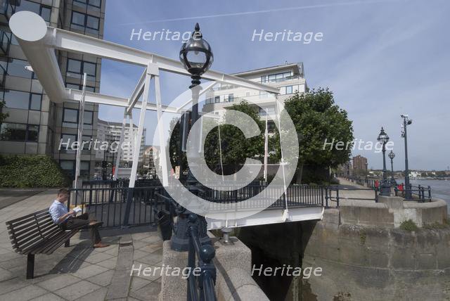 Chelsea Harbour, London, England, UK, 2/9/10.  Creator: Ethel Davies.