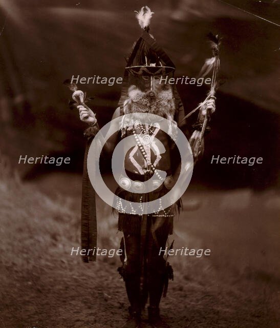 Zahadolzhá-Navaho, c1904. Creator: Edward Sheriff Curtis.