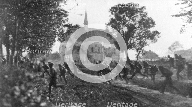 Russian troops retreating in disarray, Ternopil, Ukraine, First World War, 1 July 1917. Artist: Unknown